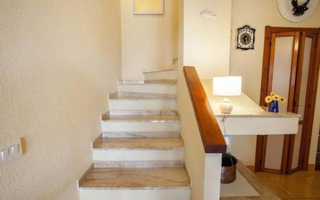 Strelitzia Holiday House