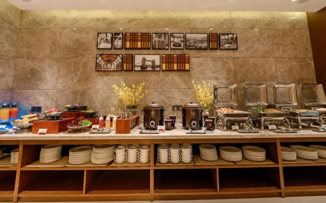 Homeinn Plus Hotel (Jinzhou Railway Station Renmin Street)