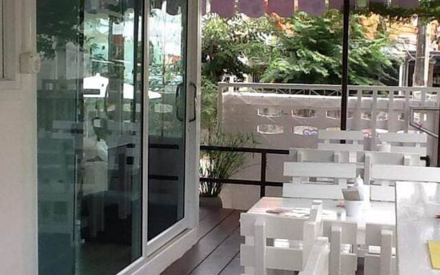 OYO 1057 Relax Resort