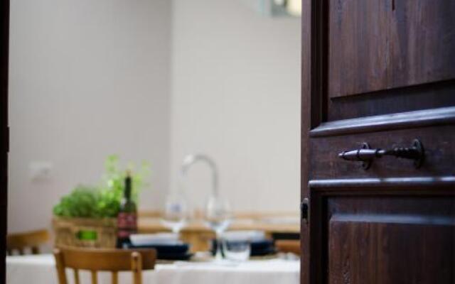 Dimora Dell'Erbe Apartment
