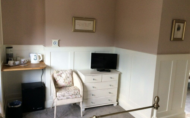 Exmoor House - Guest House