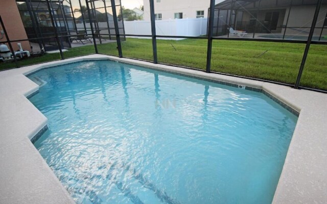 Crystal Cove Resort - 4 Bedroom Holiday House! - FVV 56240
