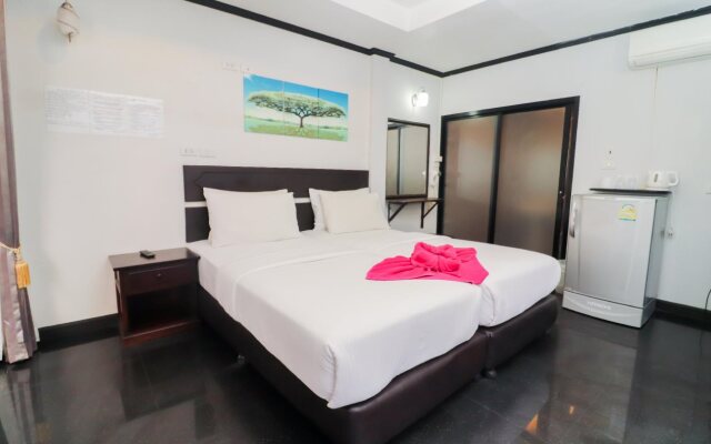 Sinsamut Koh Samed Hotel