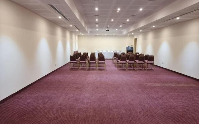 El Sheikh Suites Hotel