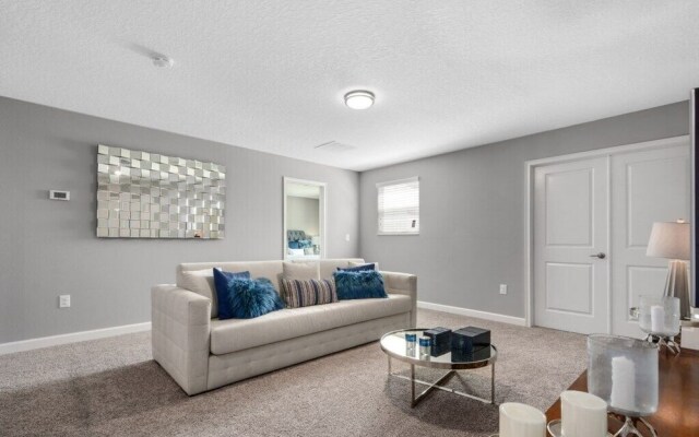 Jewel on Budget Accommodate 20 People