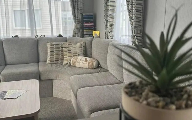 Mikey 3 bed Balcony Rhyl