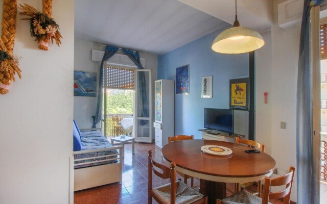 Nice Apartment in Marcelli With Wifi and 1 Bedrooms