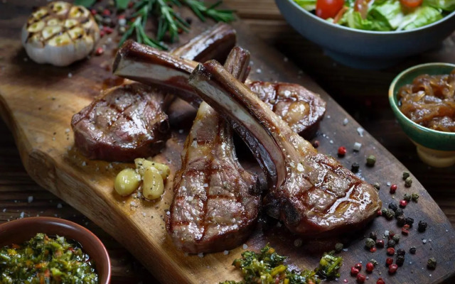 לוויס פלייס 5/2