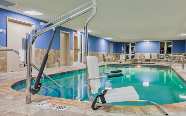 Holiday Inn Express Salinas by IHG