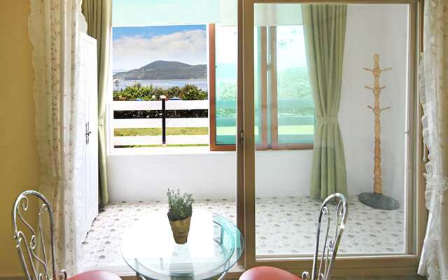 Tongyeong Paper Island Pension