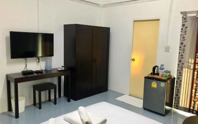 Oblique Apartment