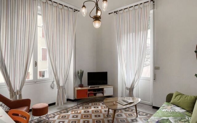 Apartment 8 1/2 Imperia