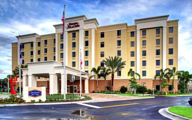 Hampton Inn & Suites Coconut Creek