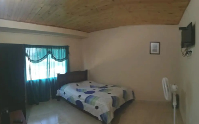 Hostal del parque Doradal