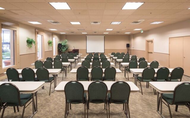 New Gardena Hotel