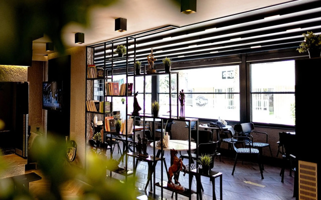 Mielo Lara Hotel