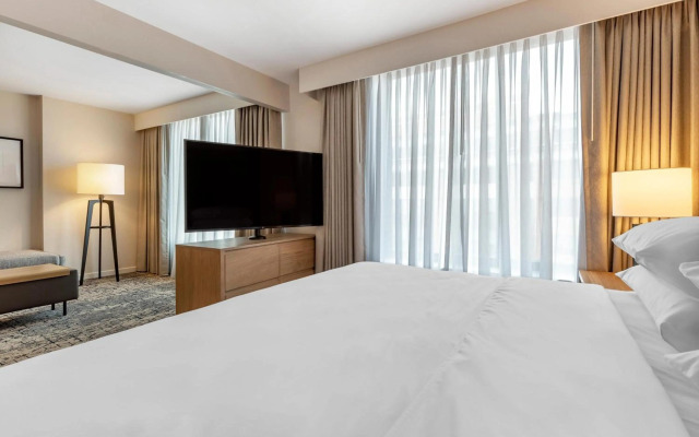 Sheraton Suites Old Town Alexandria