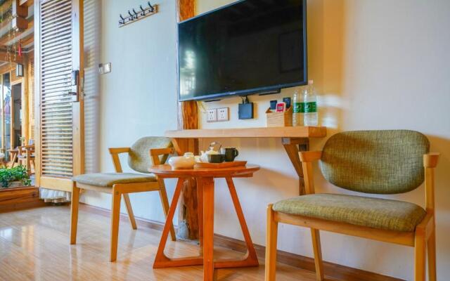 Floral Hotel · Dream Lijiang Inn Lijiang