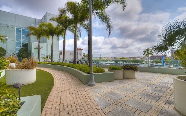 NEW Two bedroom condo in Channelside Tam