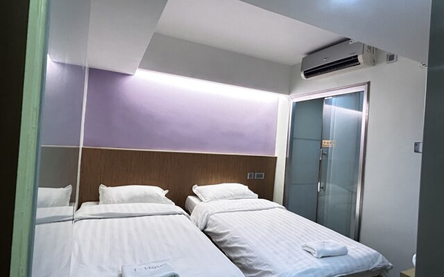 I-HOUSE
