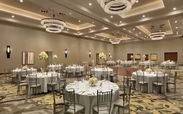 Embassy Suites by Hilton Berkeley Heights
