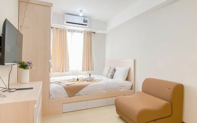 Warm Neutral Studio Room At Meikarta Apartment