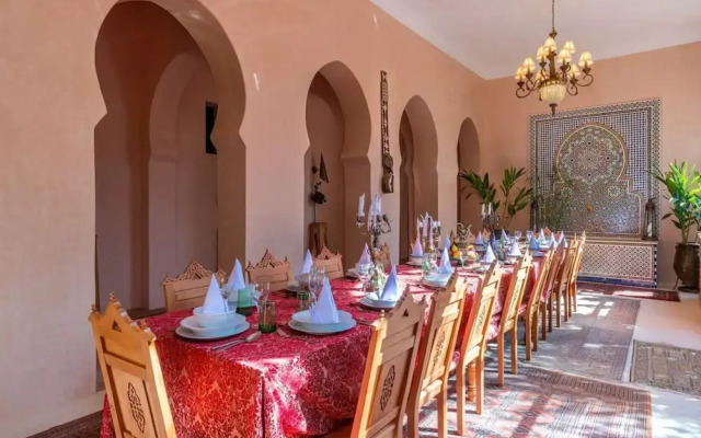 Luxury Villa Pool spa and 5-star Sercice