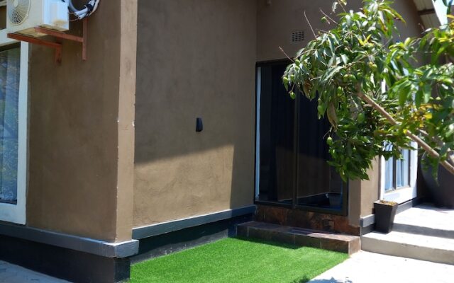 Hideaway Apartments
