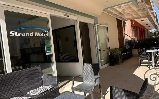 Strand Hotel