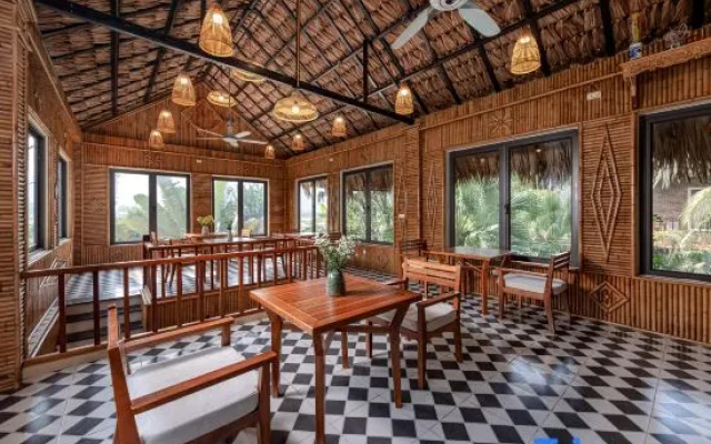 Trang An Aroma Ecolodge Ninh Binh – Restaurant – Hoa Lu