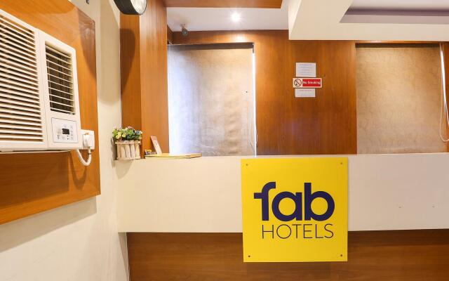 Fabhotel West Inn