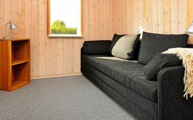Peaceful Holiday Home in Børkop near Sea