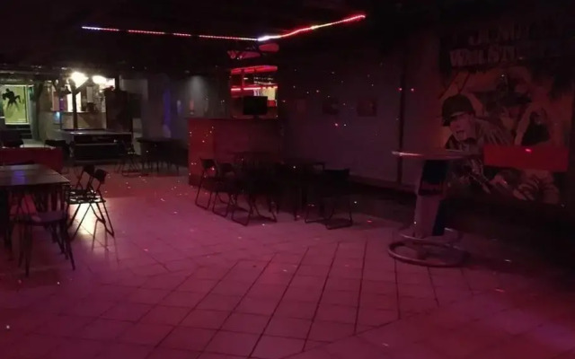 The Bachelor Bar - Bunker | Private Club