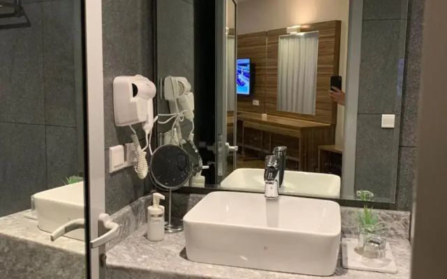 SAS RTL Hotel