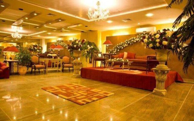 Maisonette Hotel & Resort - Lahore