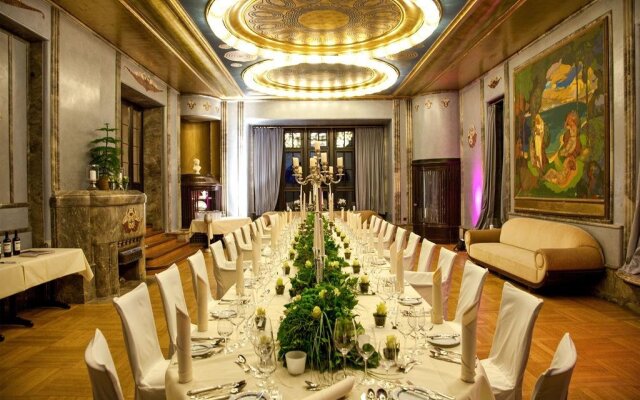 Hotel- und Restaurantbetrieb Hofgut Dippelshof