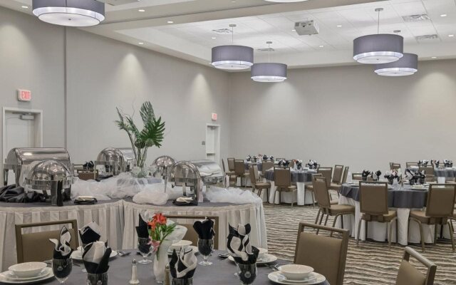 Staybridge Suites Florence - Civic Center by IHG