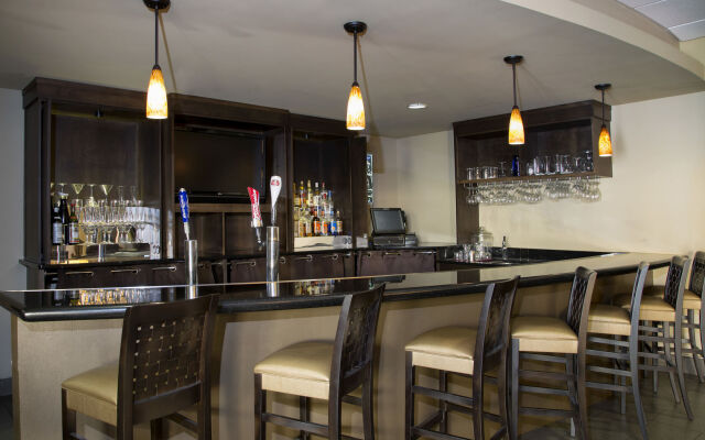 staySky Suites - I Drive Orlando