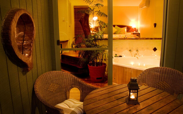 Hunchy Hideaway