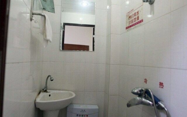 Nanchang Wenying Hotel