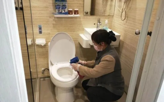 Grace Inn Hotel (Heze Train Station Zhonghua Century City) – Bathroom – Heze