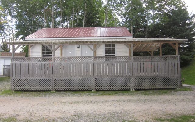 Skyline Cabins