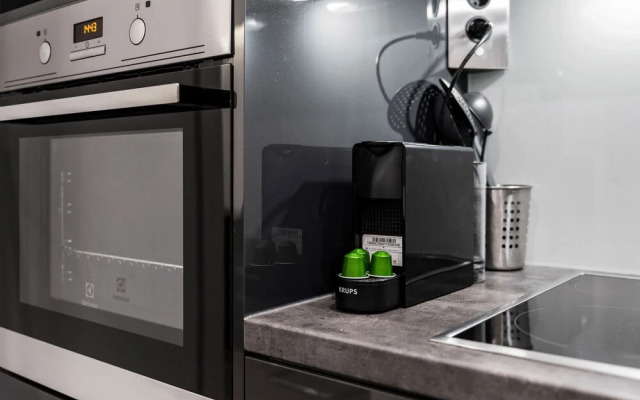 SKY9 Apartments District 6