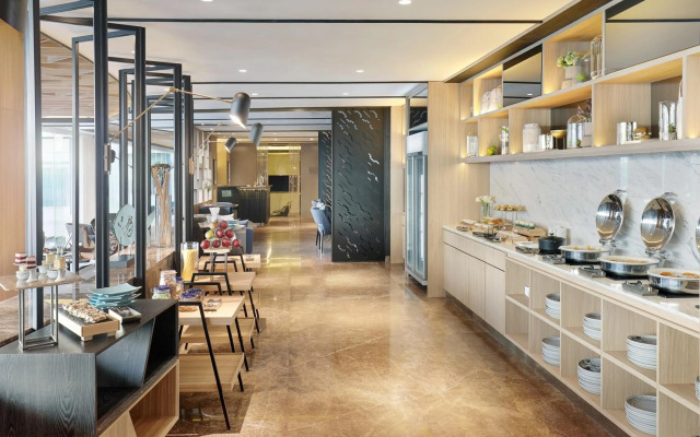 Novotel Jakarta Mangga Dua Square Hotel