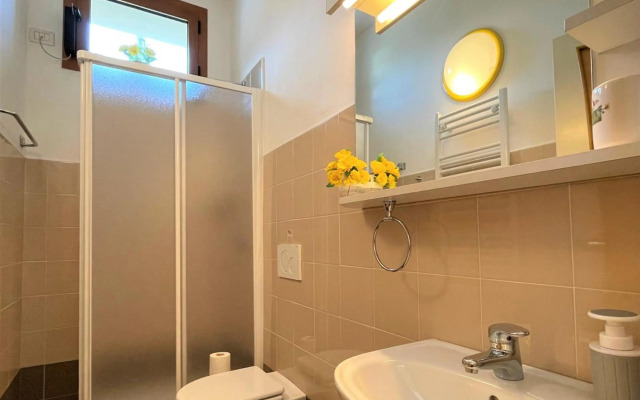 Il nido del merlo Parcheggio e giardino