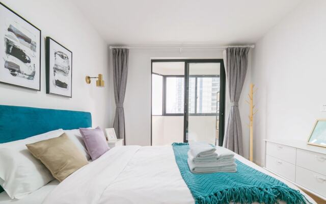 Lazy Apartment - Taikang Road