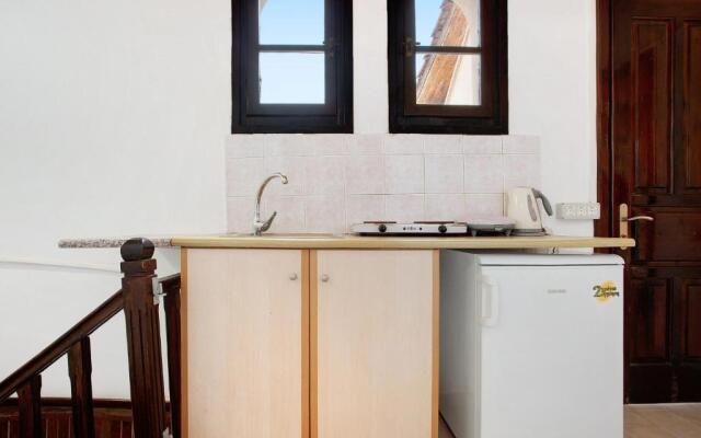 Yiannis Apartment 5 Adults