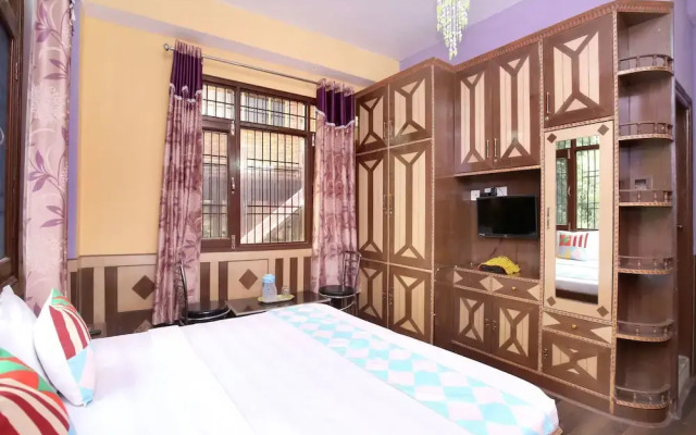 Oyo Home 15891 Cozy Stay