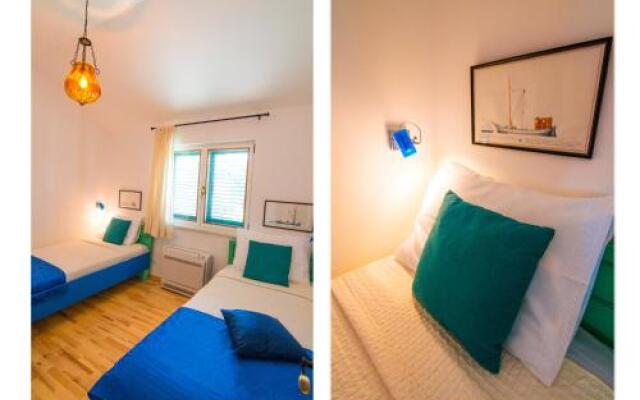 Villa Jadranka with pool and private beach