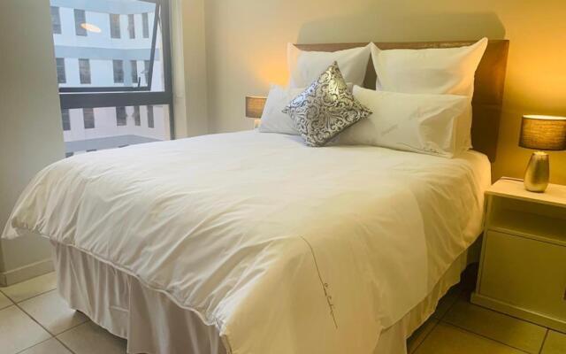 Elegant 1 bedroom unit